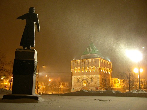 Памятник Козьме Минину на пл.Минина в центре г.Нижнего Новгорода